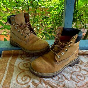 Women's Timberland Premium 6-inch boots
